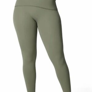 SPANX Booty Boost 7/8 Sage Green Women's Leggings